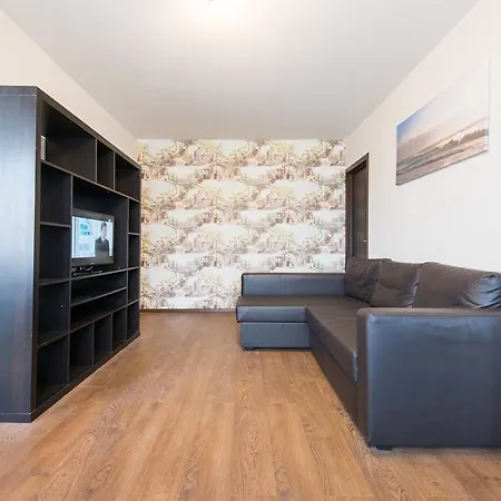 Nezavisimosti 48 Apartament *